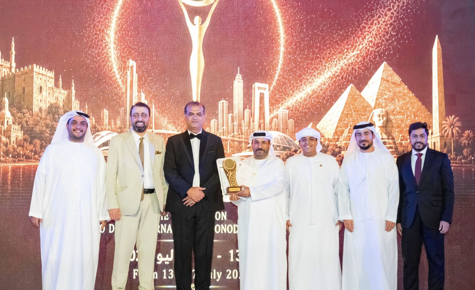 إنجاز إماراتي جديد يعتلي خشبة المسرح العربي في القاهرة