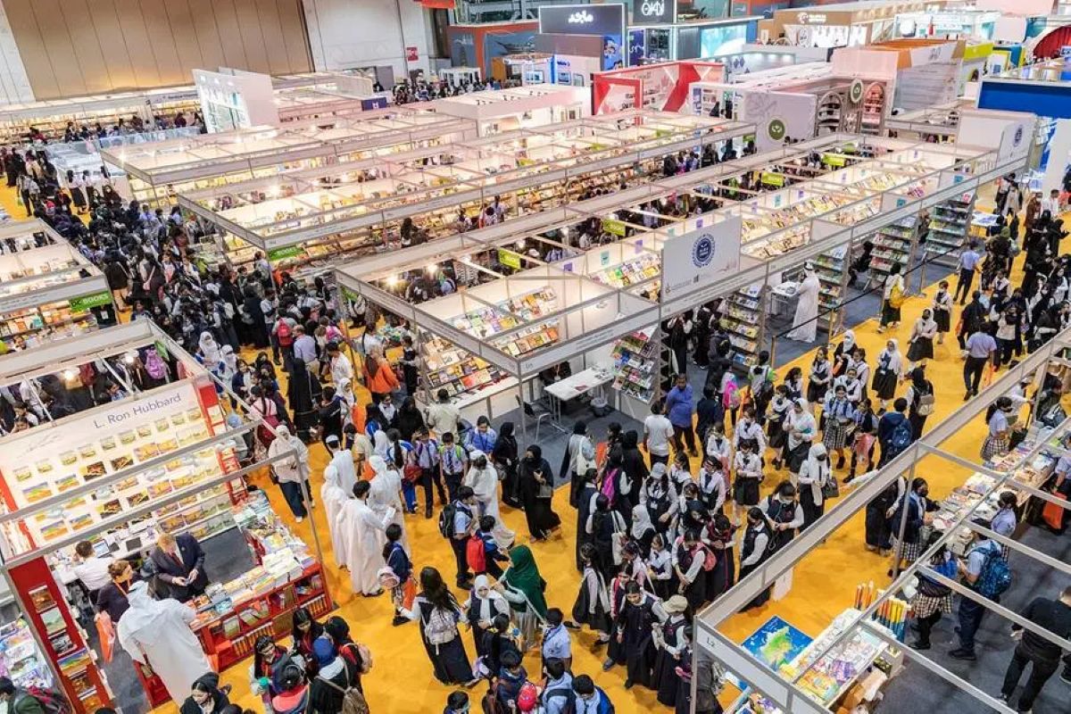 معارض الكتب.. هل نشتري الكتب أم شعورنا بالثقافة؟