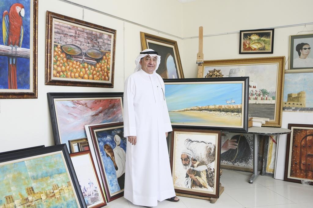 5 عقود من الفن.. أحمد الأنصاري يستعيد ذاكرة الإمارات في أسوار